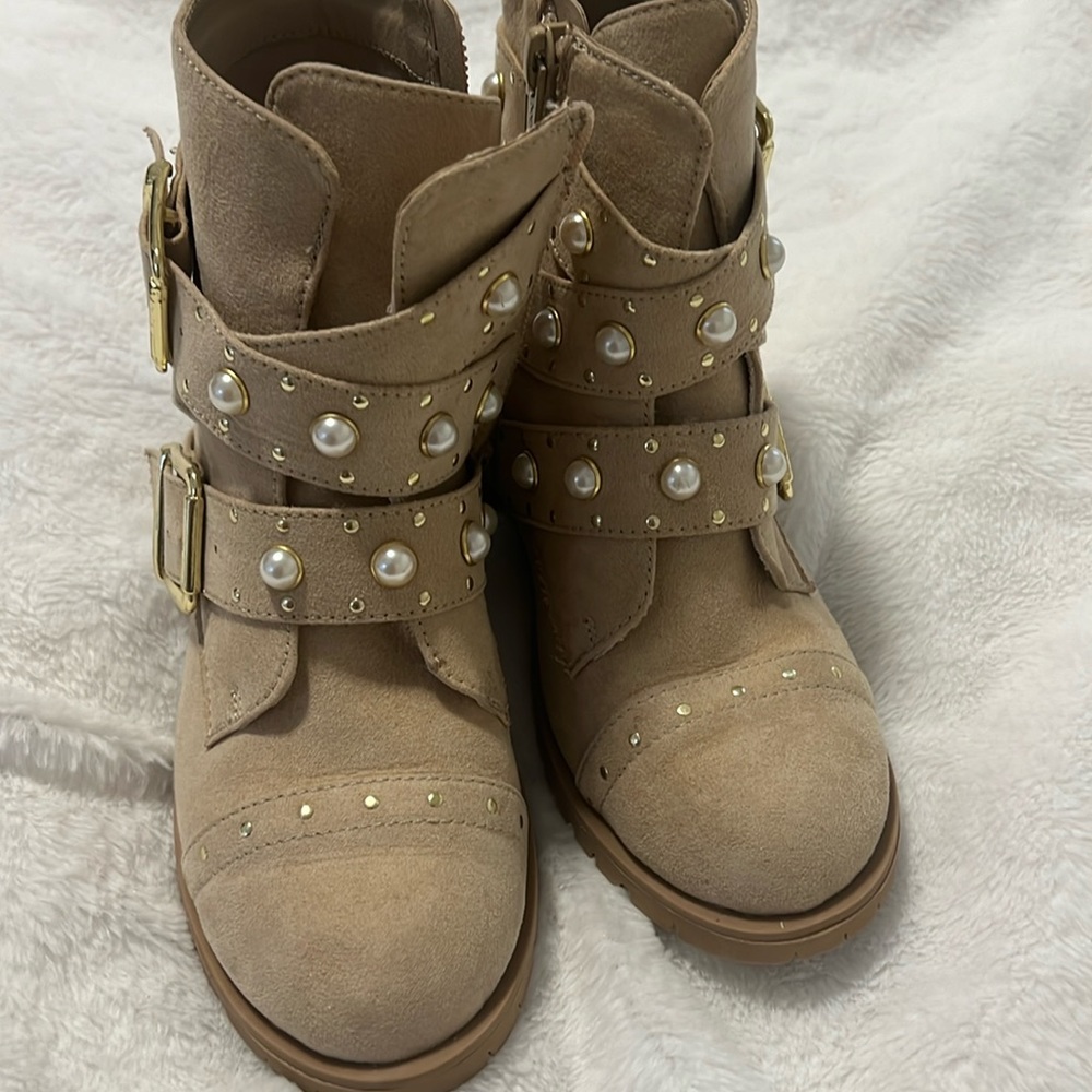 Wonder nation ankle boots use only one time